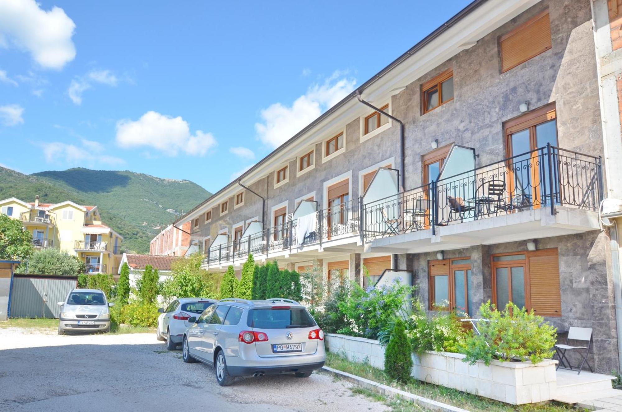 Trojanovic Apartments Tivat Exterior foto